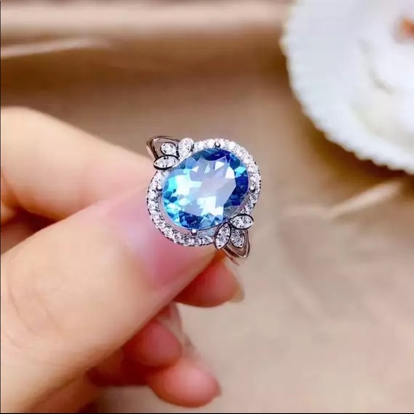 Jewelry - New 925 Silver Dainty Leafs Circle Sapphire Ring